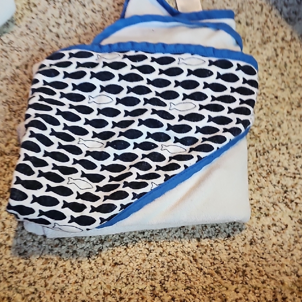 Falls Creek Fish Pattern Bib - Black and Blue